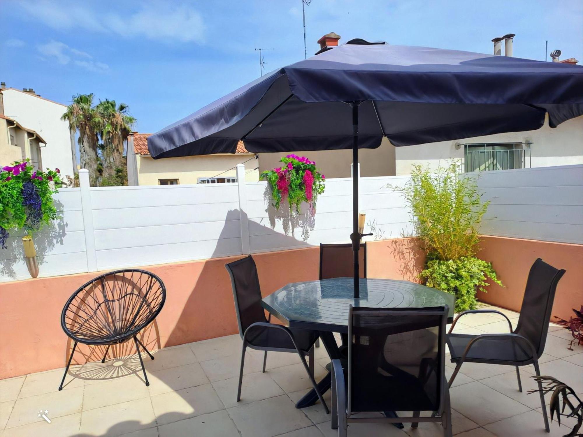 Chic Et Douillet Apartamento Perpinhã Exterior foto